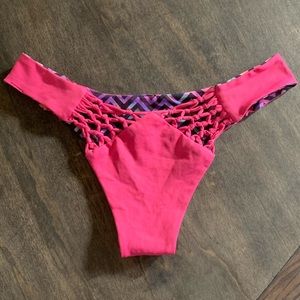 San Lorenzo Hawaiian Palms Knotted V Brief Bottom